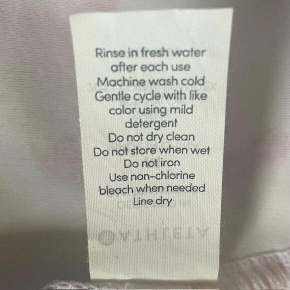 ATHLETA Floral Front-Knot Cropped Long-Sleeve Rash Guard Top - Size Medium - Picture 5 of 5